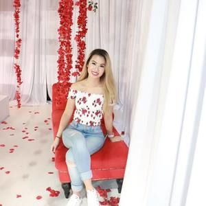 Meet your Posher, Lynn